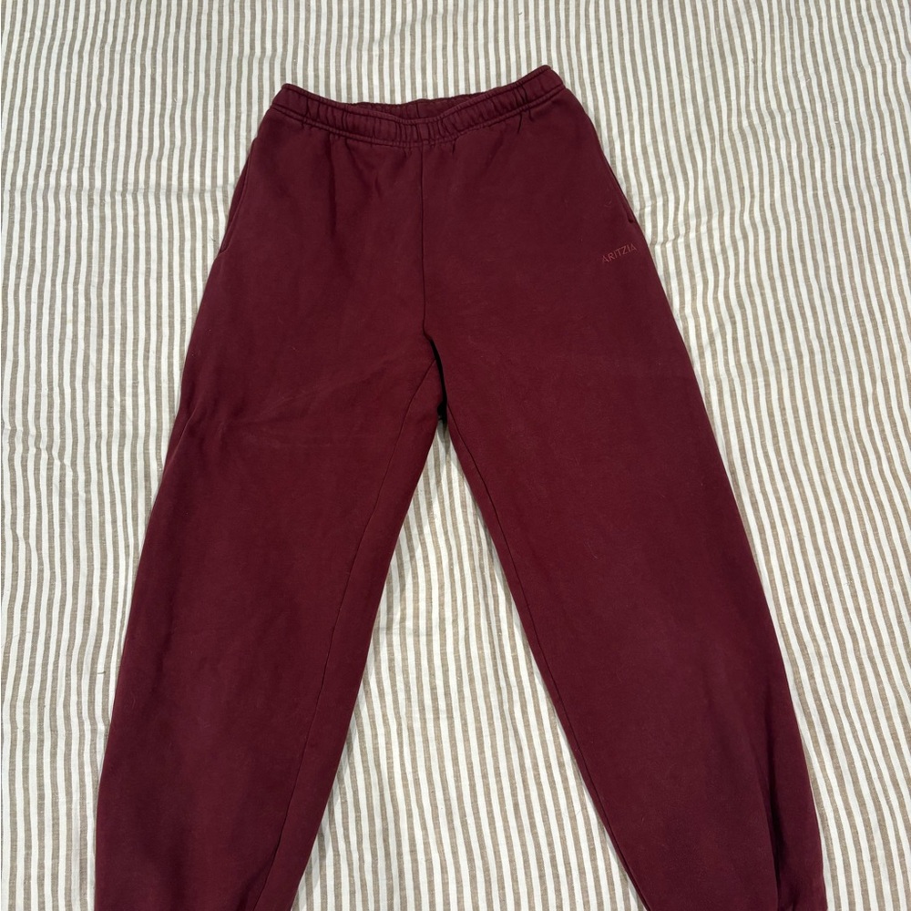 Aritzia Burgundy Sweatpants